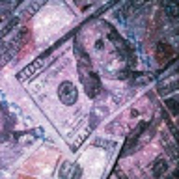 Meet your Posher, Ebonie - Picture 1 of 1